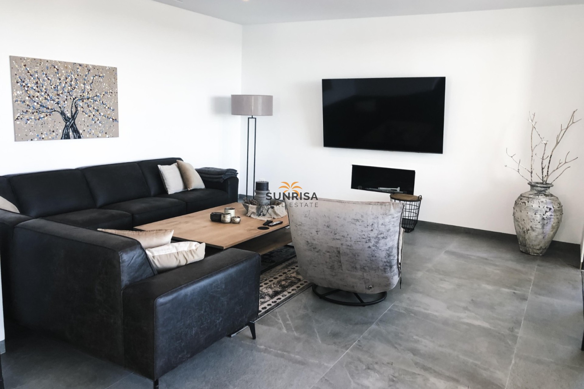 Resale - Villa - Cuidad Quesada