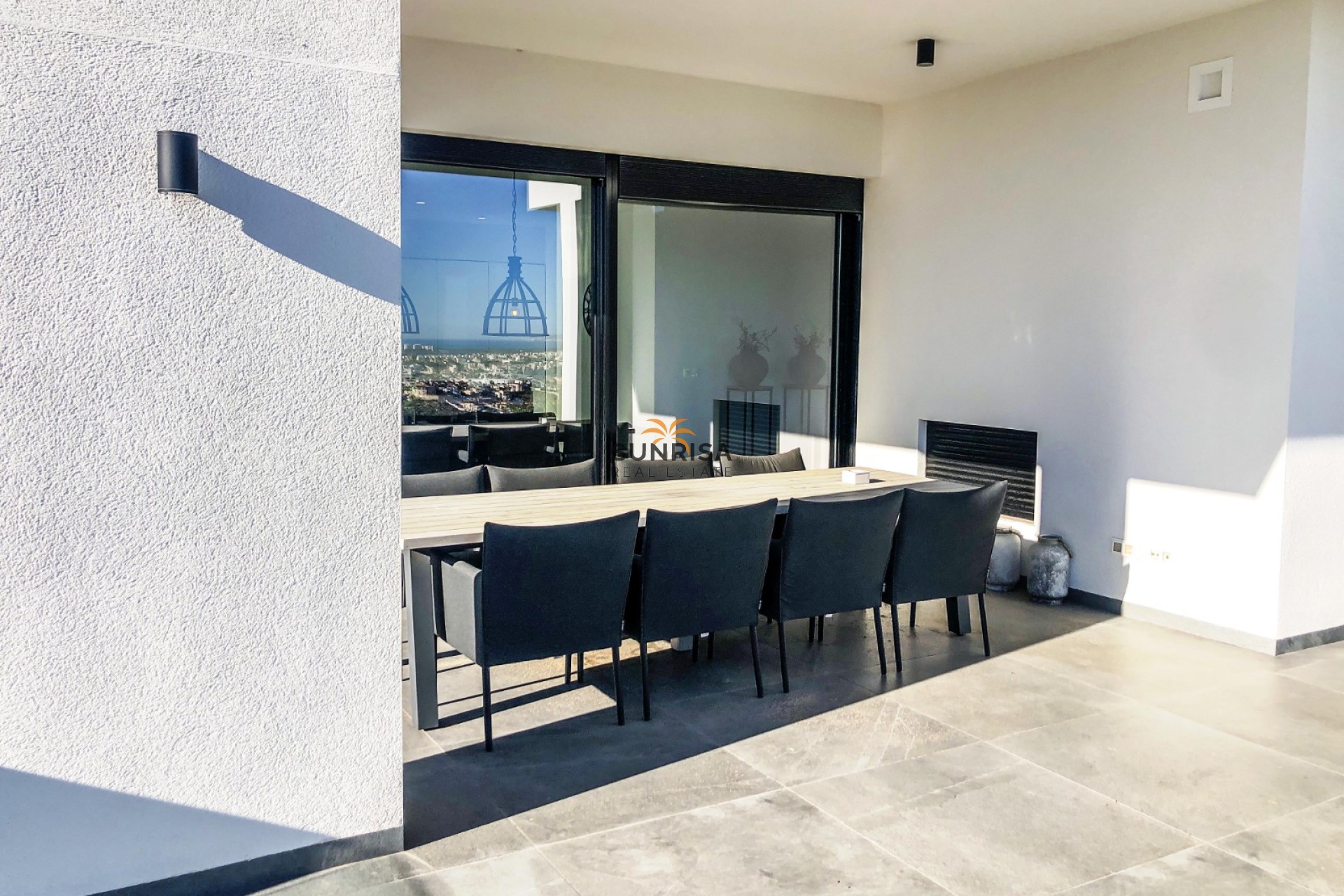 Resale - Villa - Cuidad Quesada