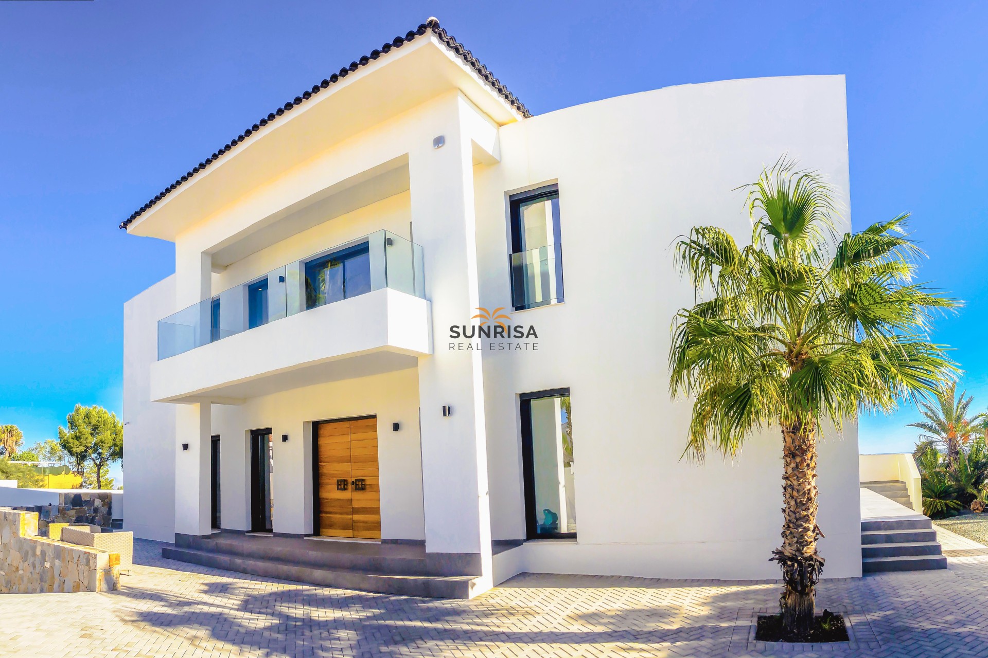 Resale - Villa - Cuidad Quesada