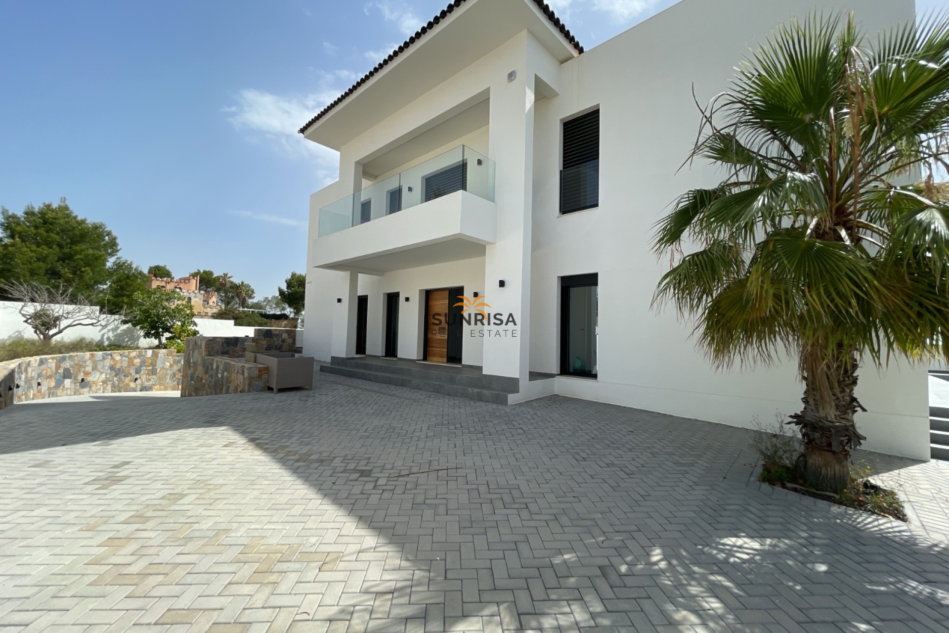 Resale - Villa - Cuidad Quesada