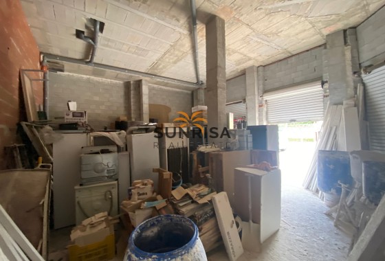 Bedrijfsruimte · Herverkoop - Formentera de Segura · Alicante · Spanje
