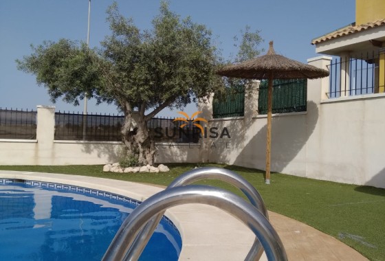 Villa · Herverkoop - Cuidad Quesada · Alicante · Spanje