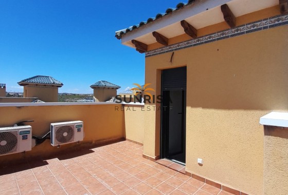 Villa · Herverkoop - Cuidad Quesada · Alicante · Spanje