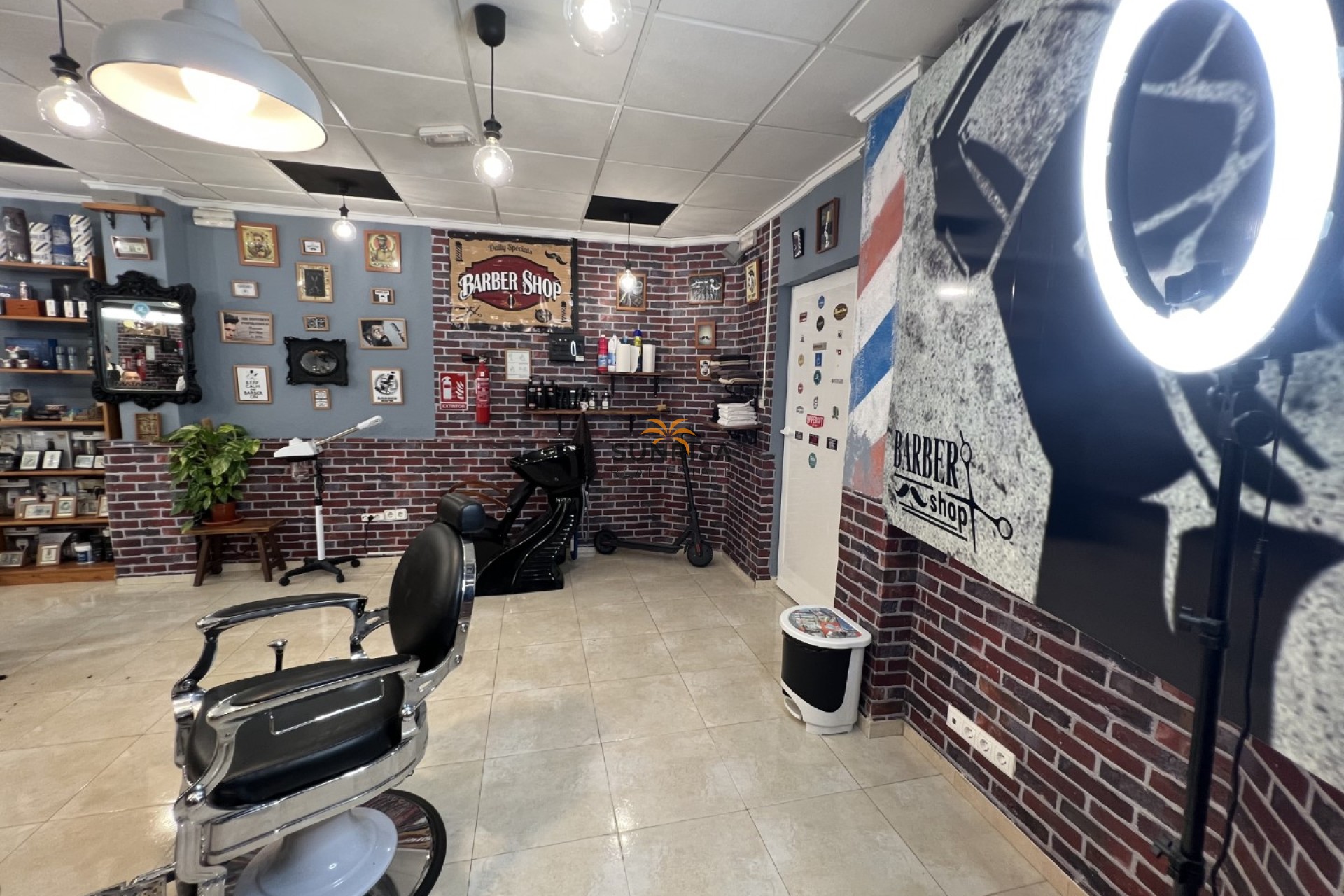 Reventa - Local comercial - Guardamar del Segura
