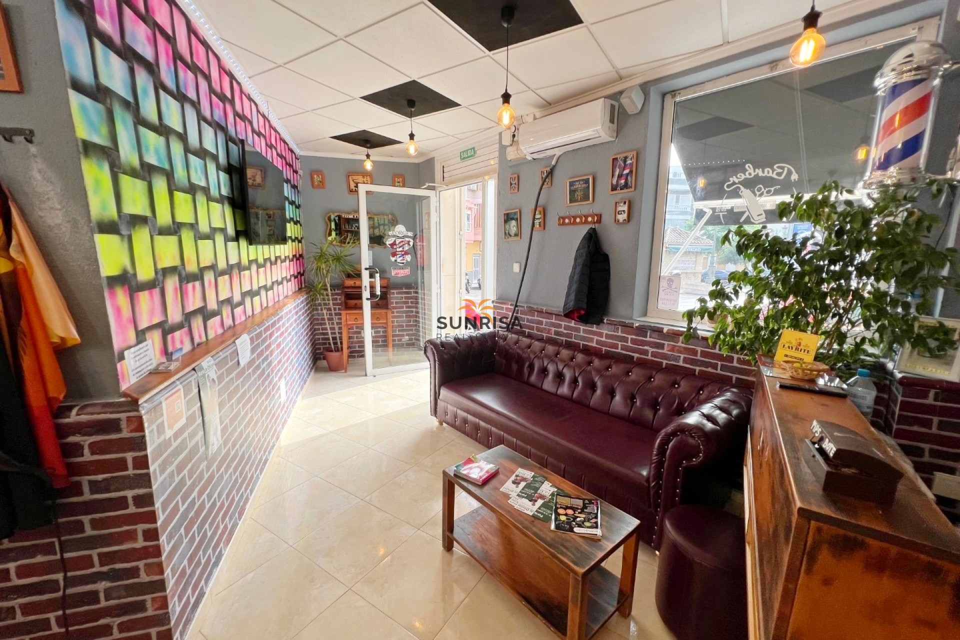 Reventa - Local comercial - Guardamar del Segura