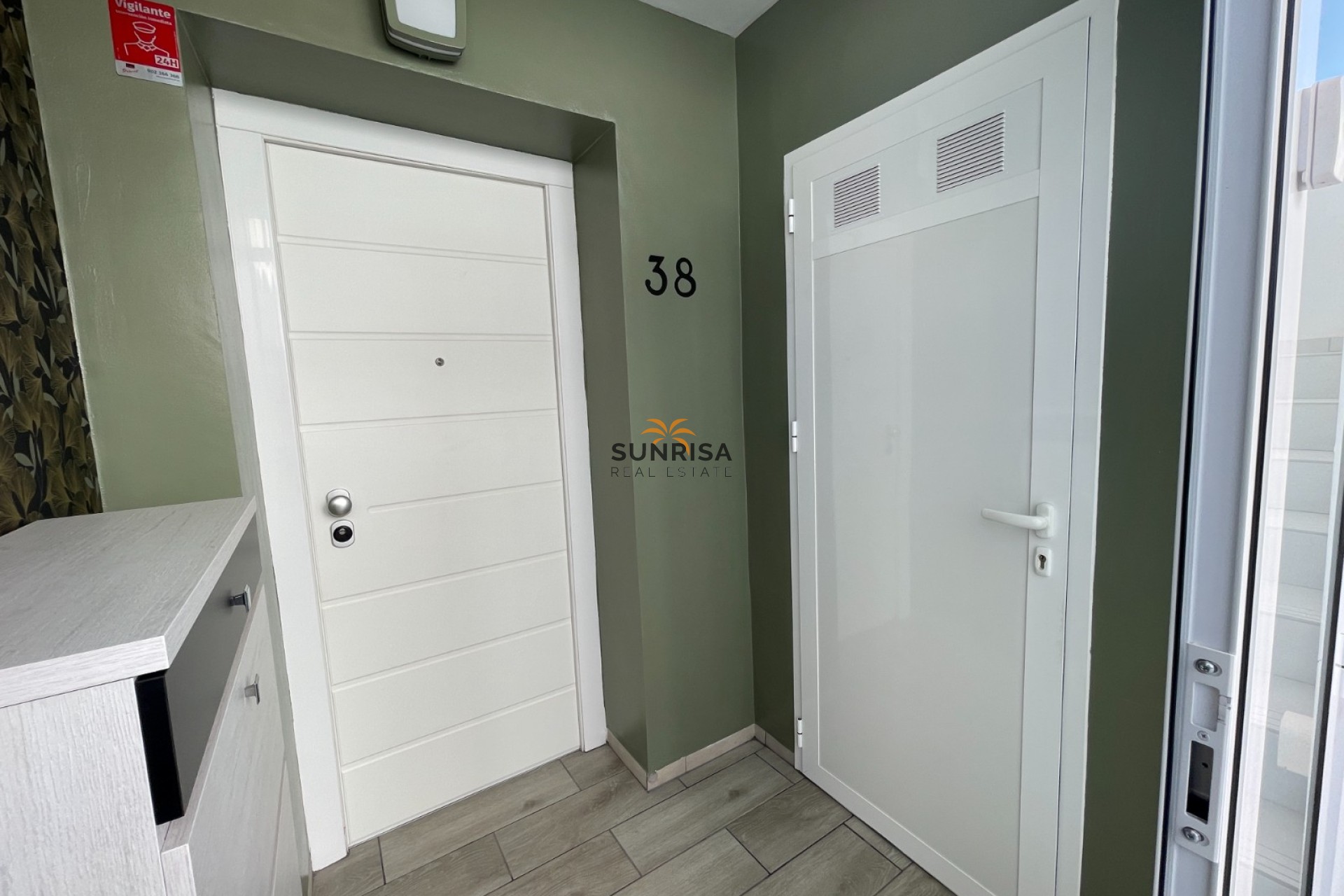 Resale - Apartment - Ciudad Quesada