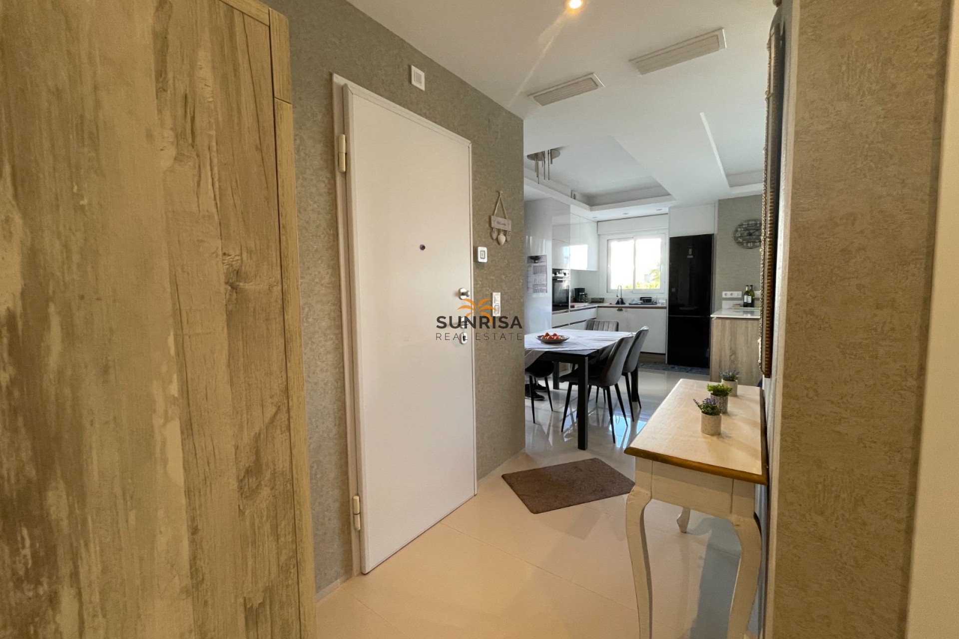 Resale - Apartment - Ciudad Quesada