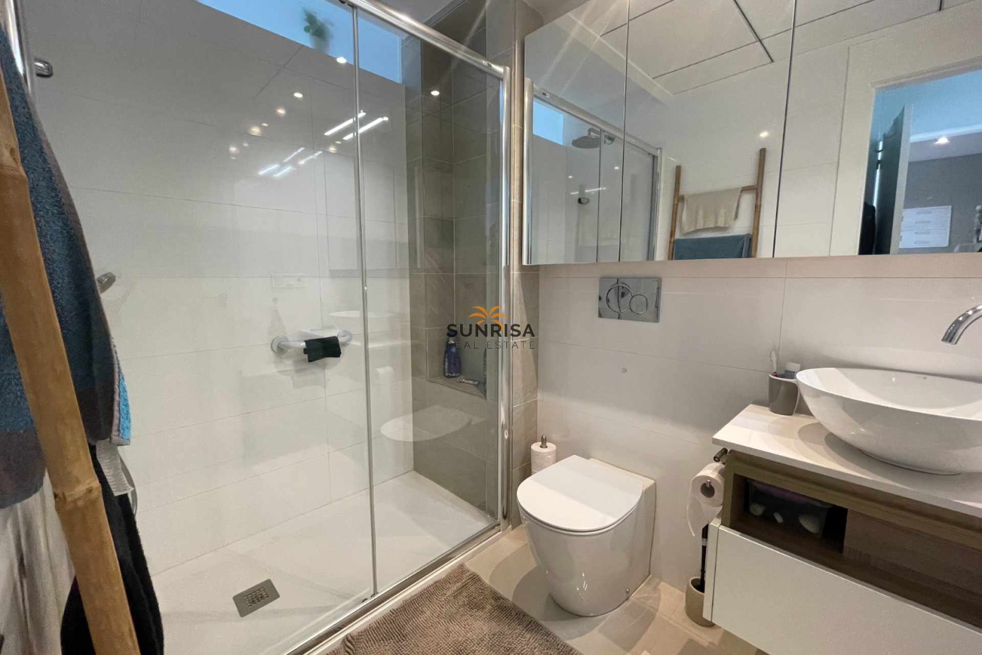 Resale - Apartment - Ciudad Quesada