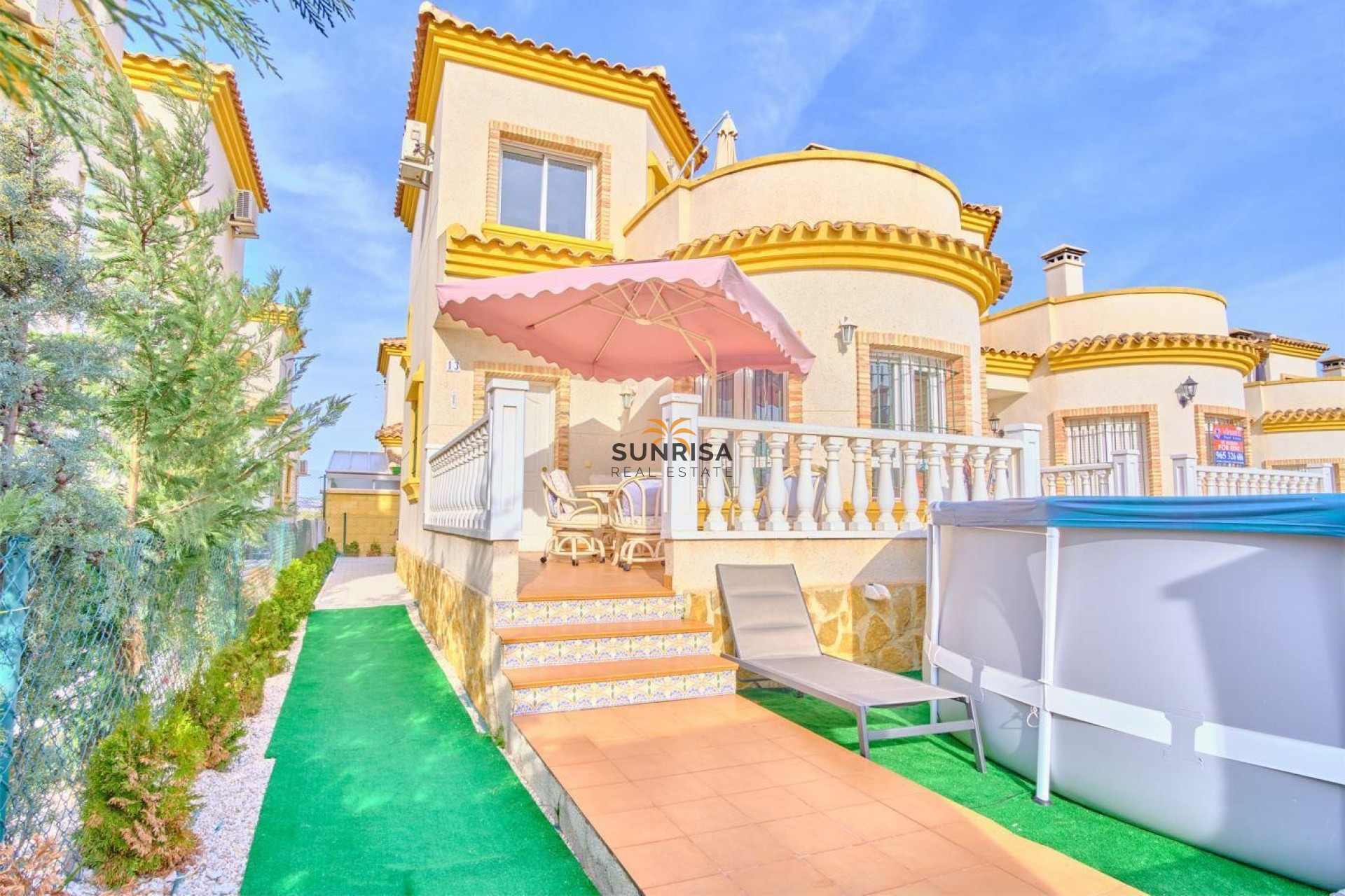 Herverkoop - Villa - Montesinos