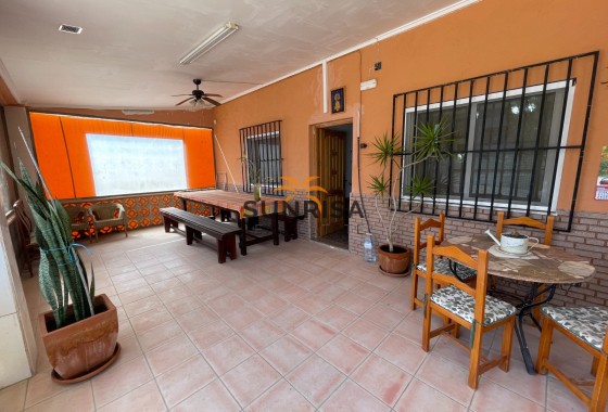 Villa · Resale - Guardamar del Segura · Alicante · Spain