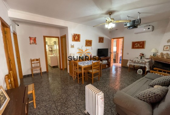 Villa · Resale - Guardamar del Segura · Alicante · Spain