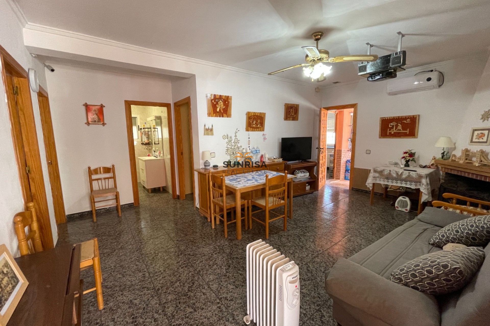 Resale - Villa - Guardamar del Segura
