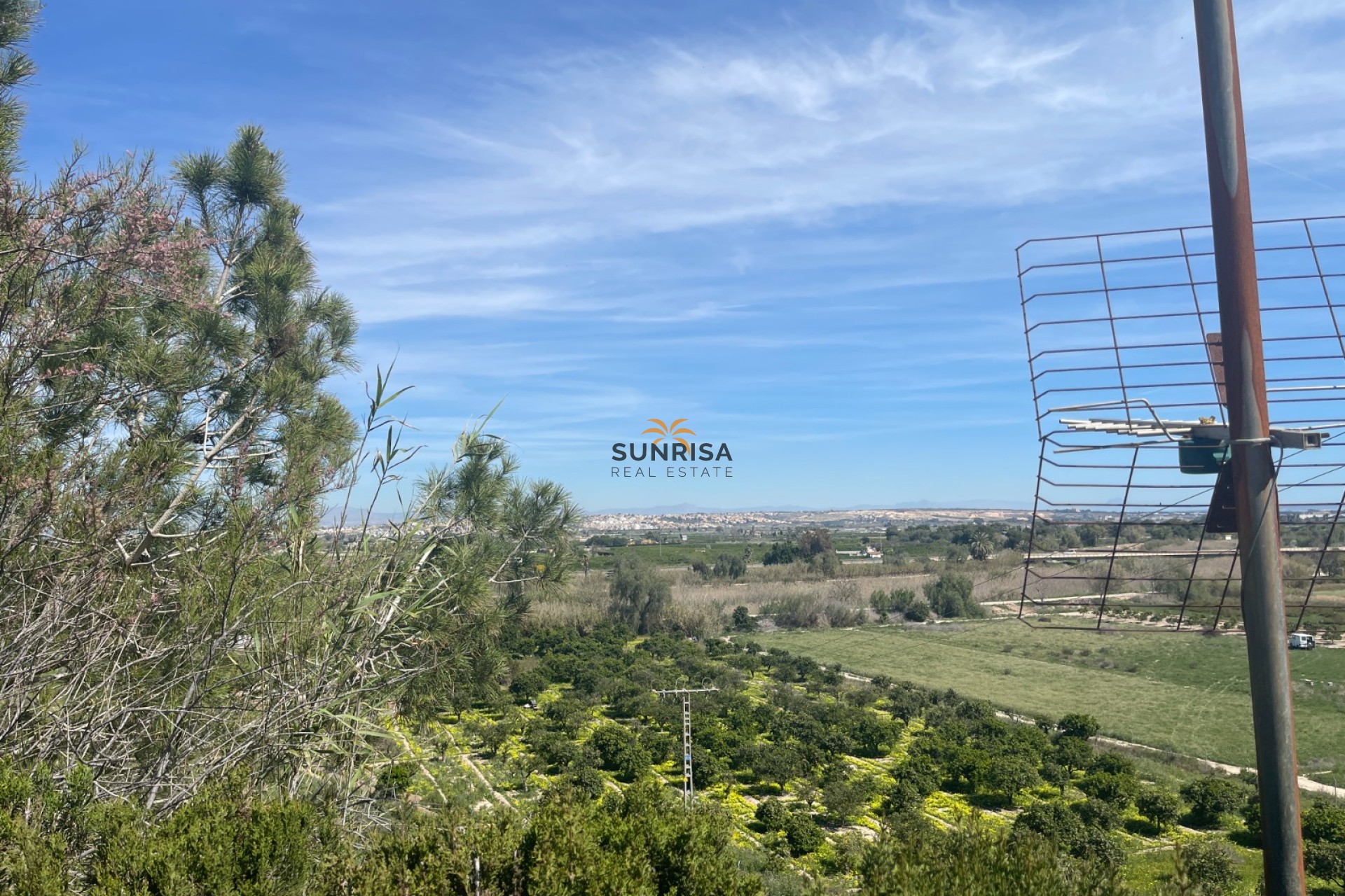 Resale - Villa - Guardamar del Segura