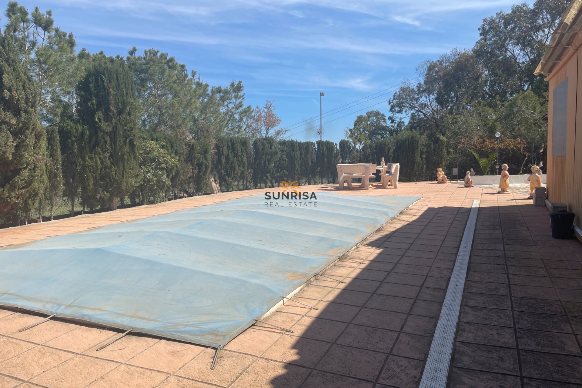 Resale - Villa - Guardamar del Segura