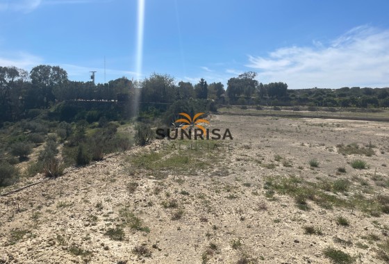 Villa · Resale - Guardamar del Segura · Alicante · Spain