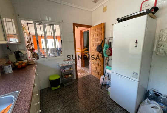 Villa · Resale - Guardamar del Segura · Alicante · Spain