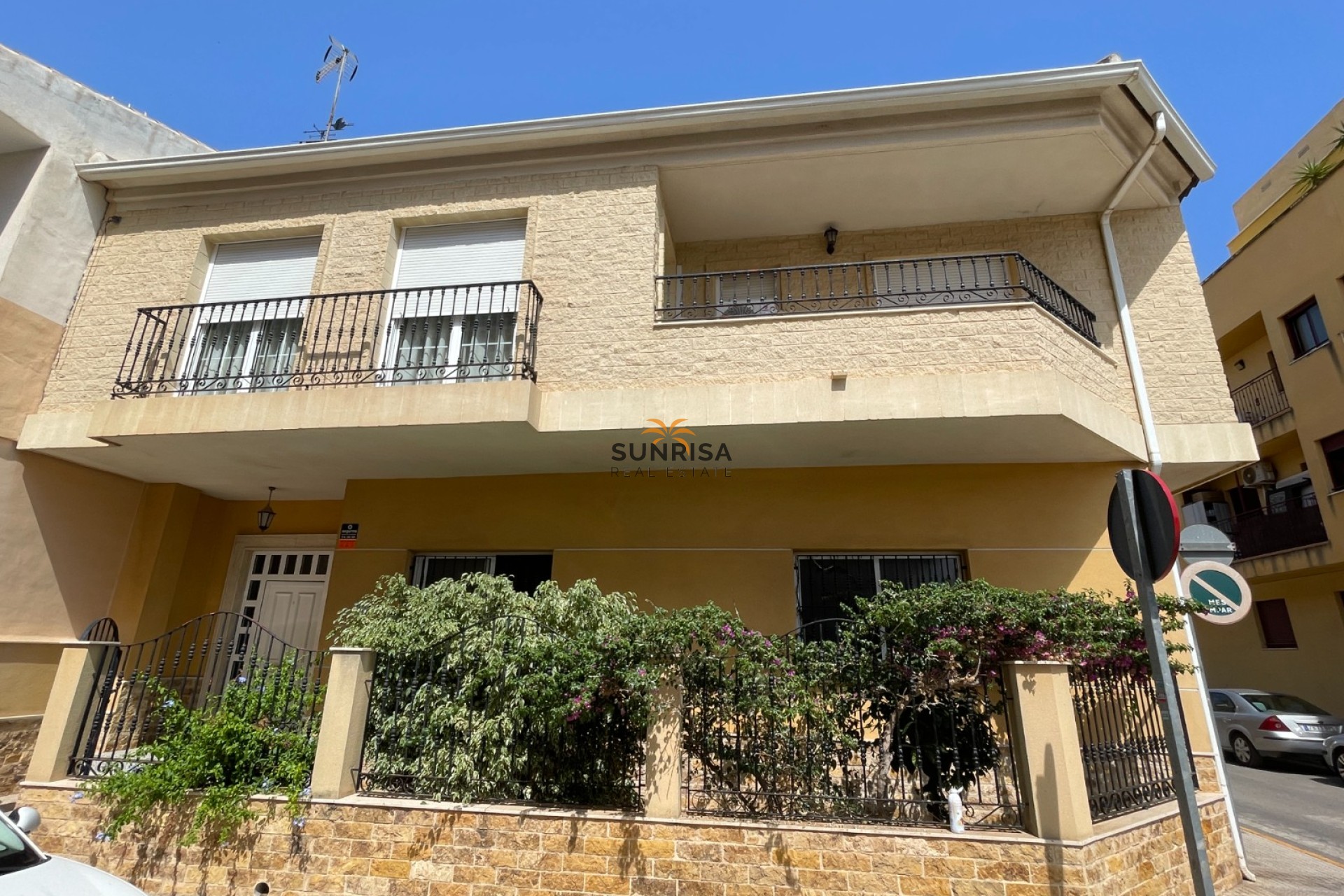 Herverkoop - Herenhuis - Formentera de Segura