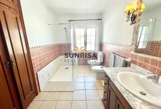 Villa · Herverkoop - Benijófar · Benijofar · Alicante (Costa Blanca) · Spanje