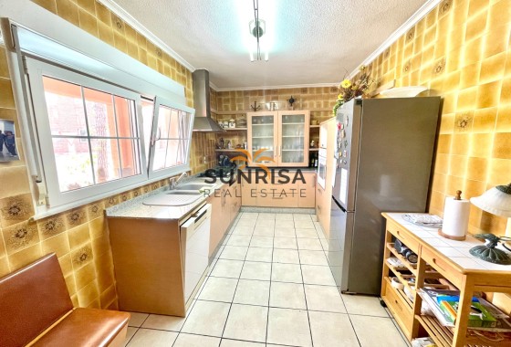 Villa · Herverkoop - Benijófar · Benijofar · Alicante (Costa Blanca) · Spanje