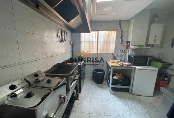 Bedrijfsruimte · Herverkoop - Torrevieia · Comunidad Valenciana · Alicante (Costa Blanca) · Spanje