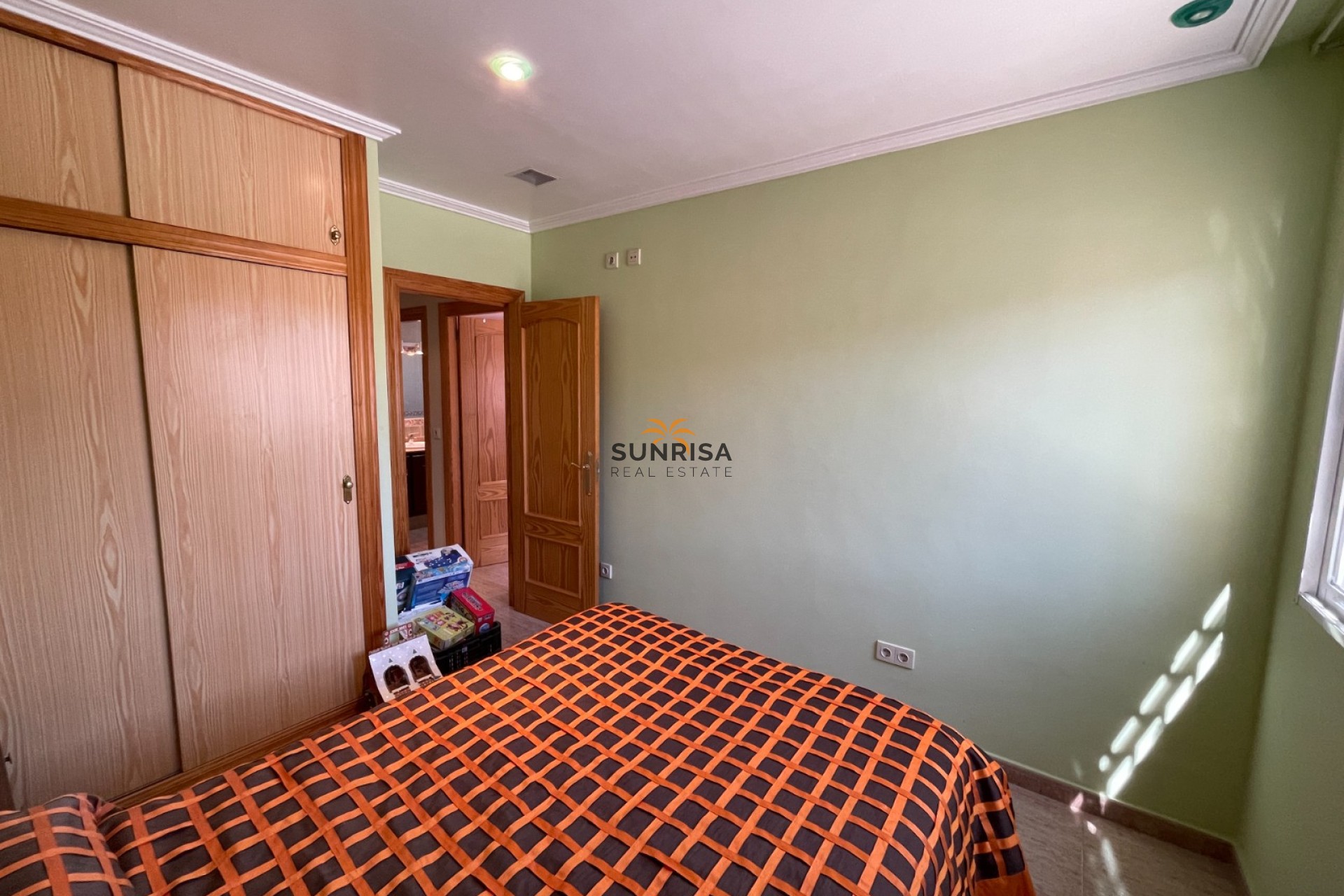 Reventa - Villa - Crevillente
