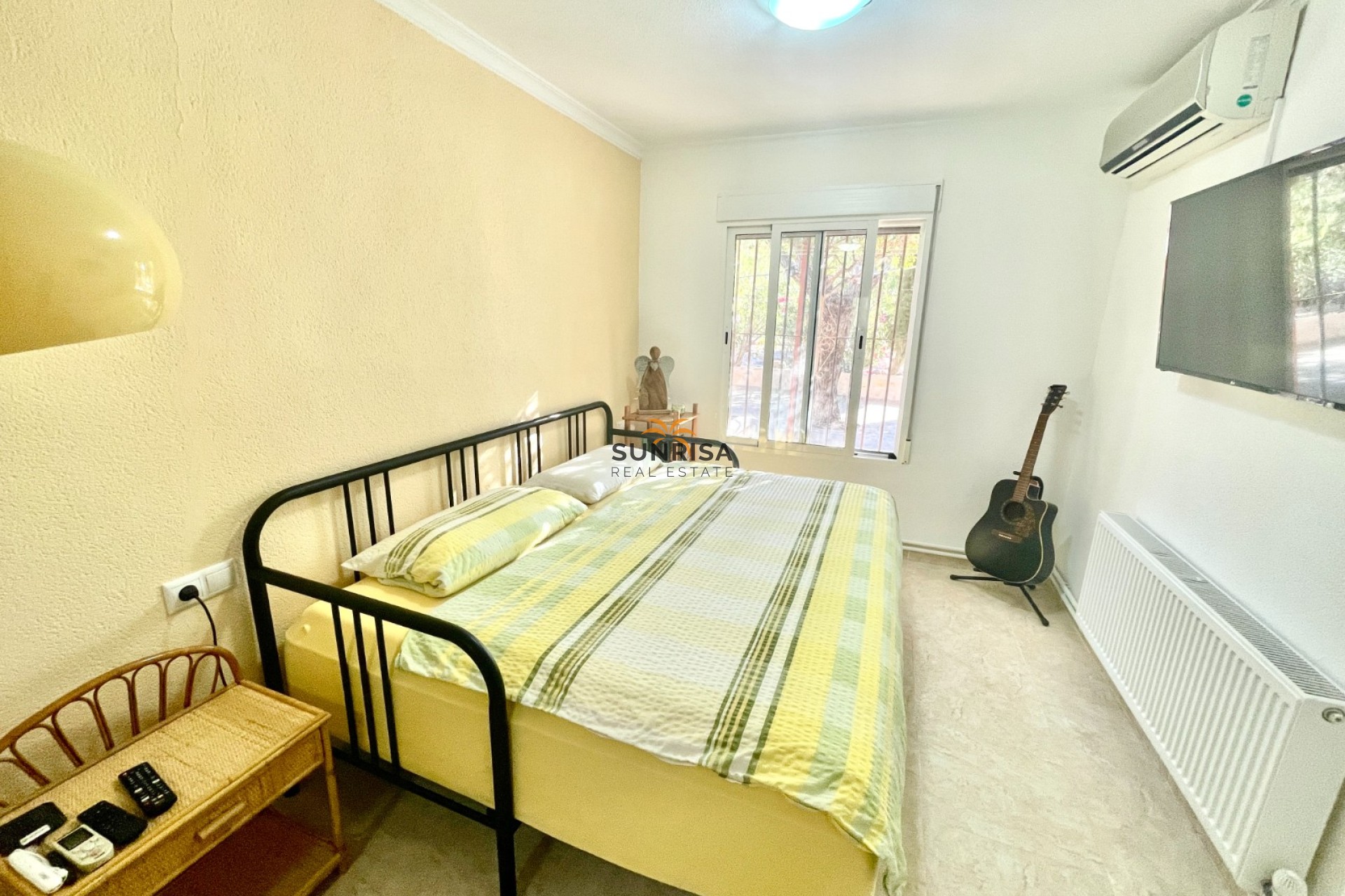 Herverkoop - Finca - Crevillente