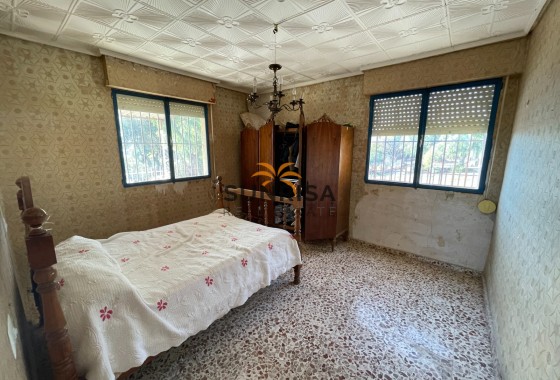 Finca · Herverkoop - Aspe · Alicante · Spanje