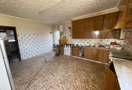 Finca · Herverkoop - Aspe · Alicante · Spanje