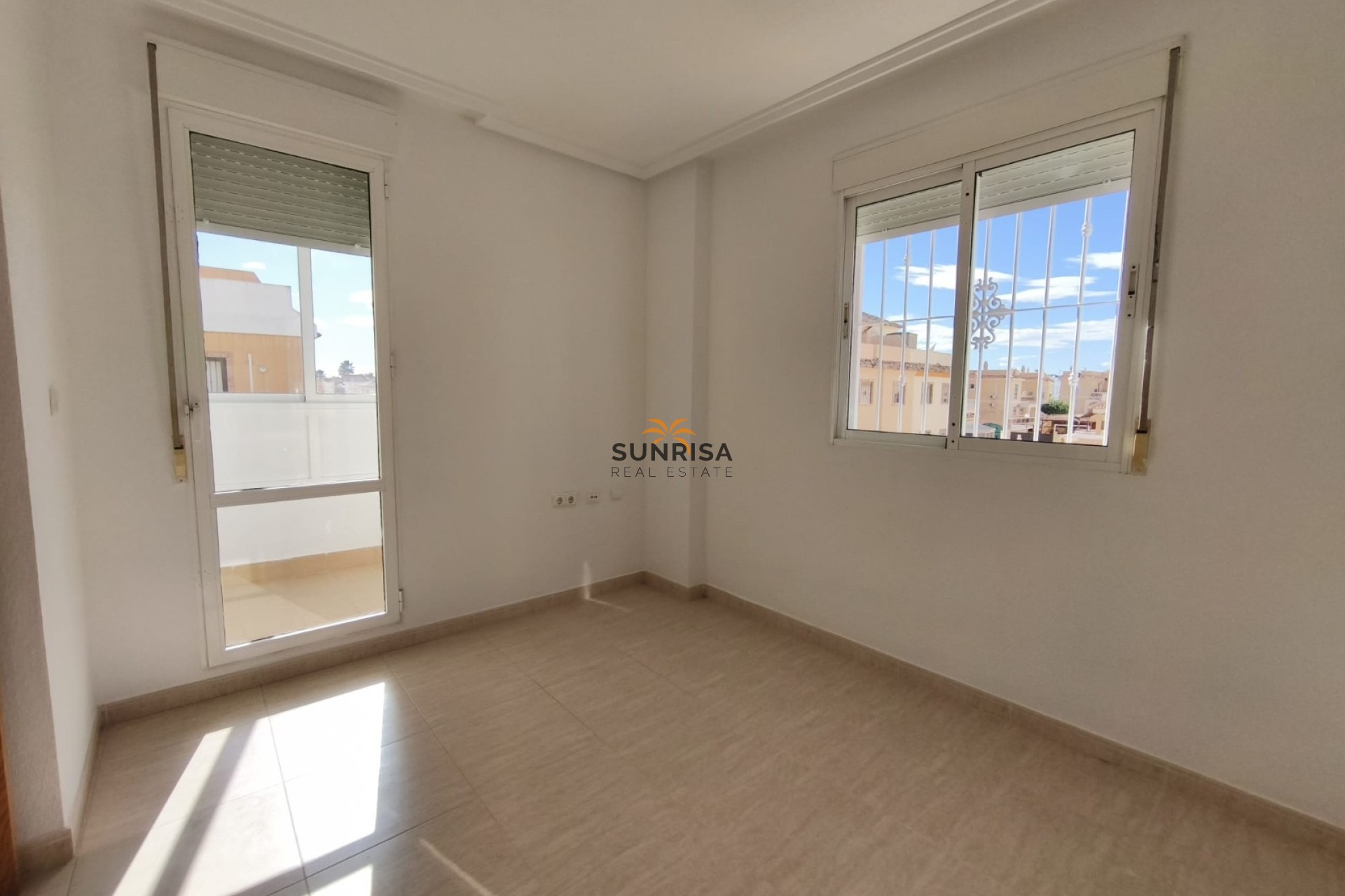 Herverkoop - Herenhuis - Ciudad Quesada