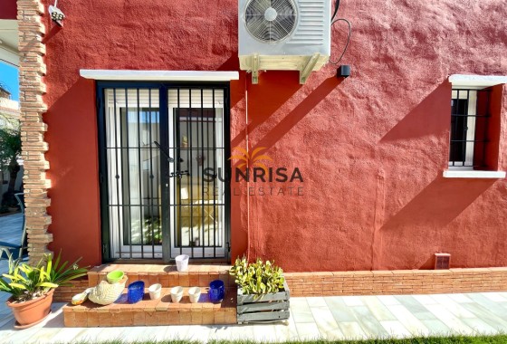 Townhouse · Resale - Torre de la Horadada · Alicante · Spain