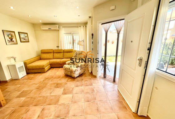 Townhouse · Resale - Torre de la Horadada · Alicante · Spain