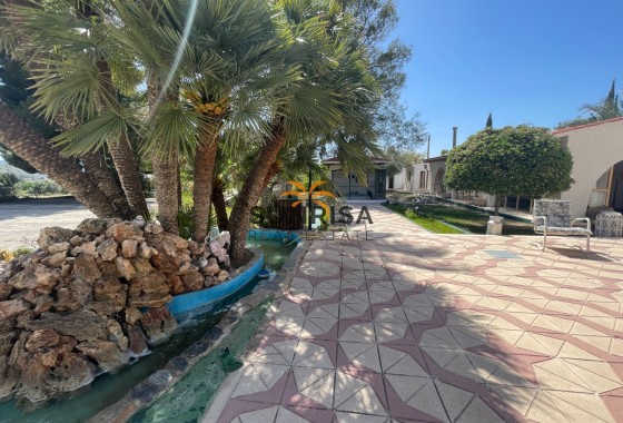 Finca · Herverkoop - Elda · Alicante · Spanje