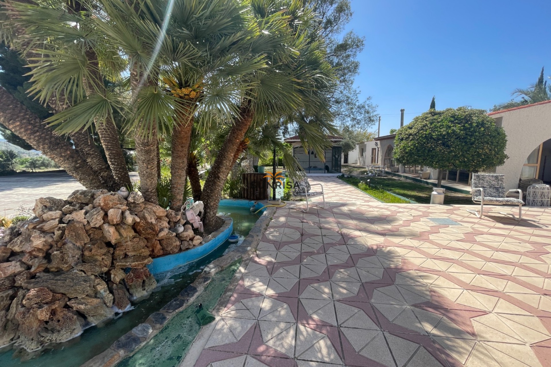 Revente - Finca - Elda