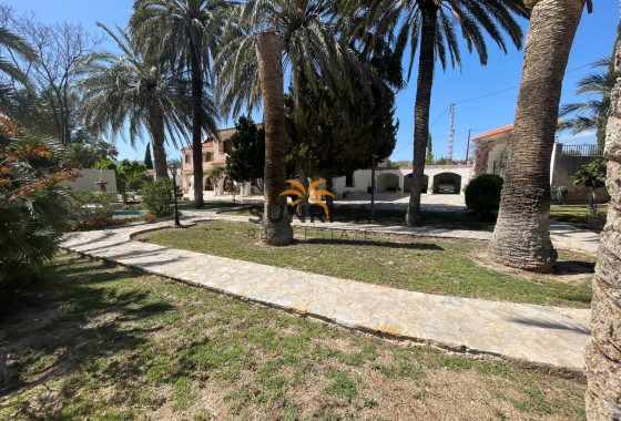 Finca · Herverkoop - Elda · Alicante · Spanje
