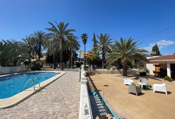 Finca · Herverkoop - Elda · Alicante · Spanje