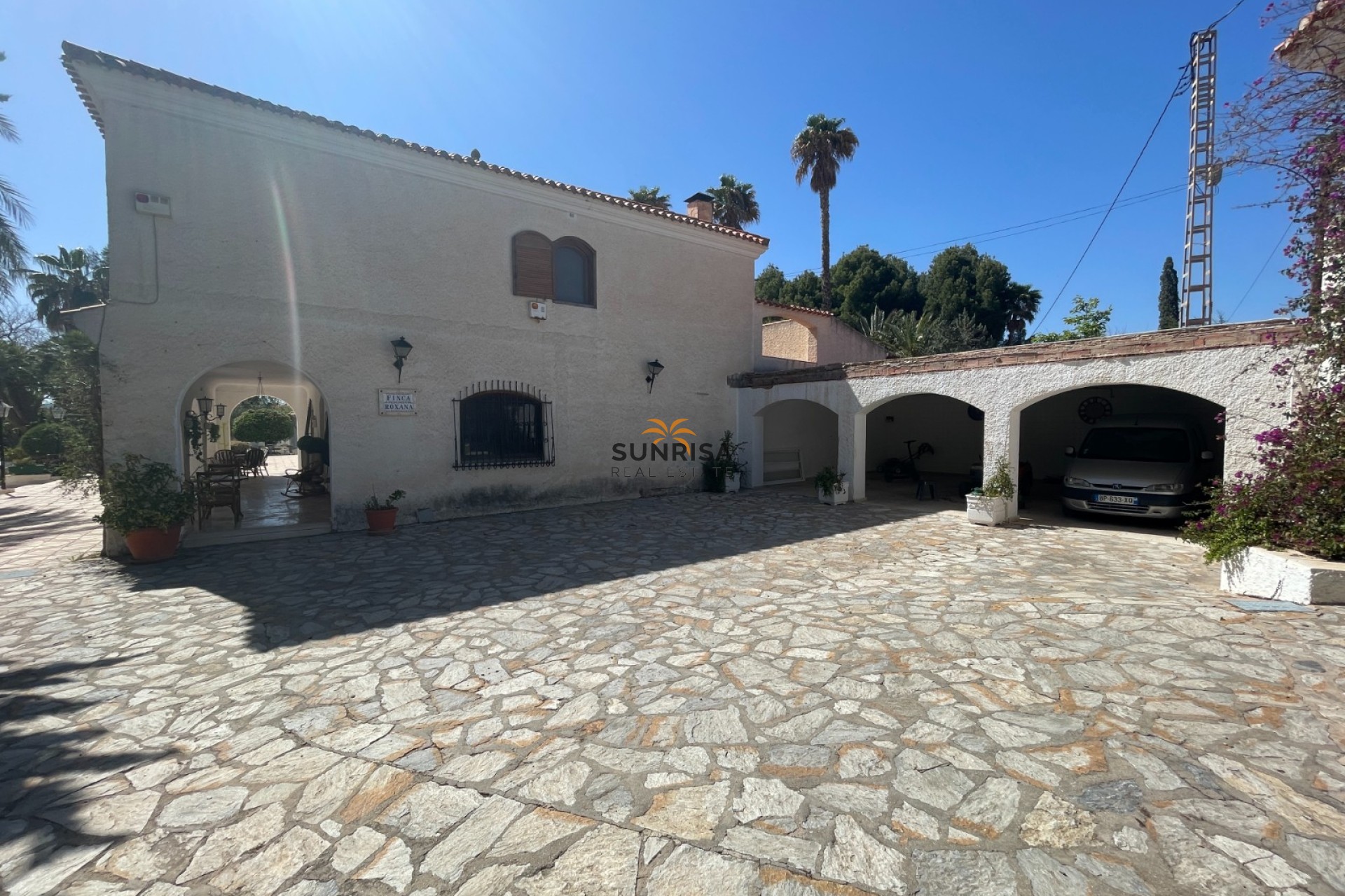 Revente - Finca - Elda