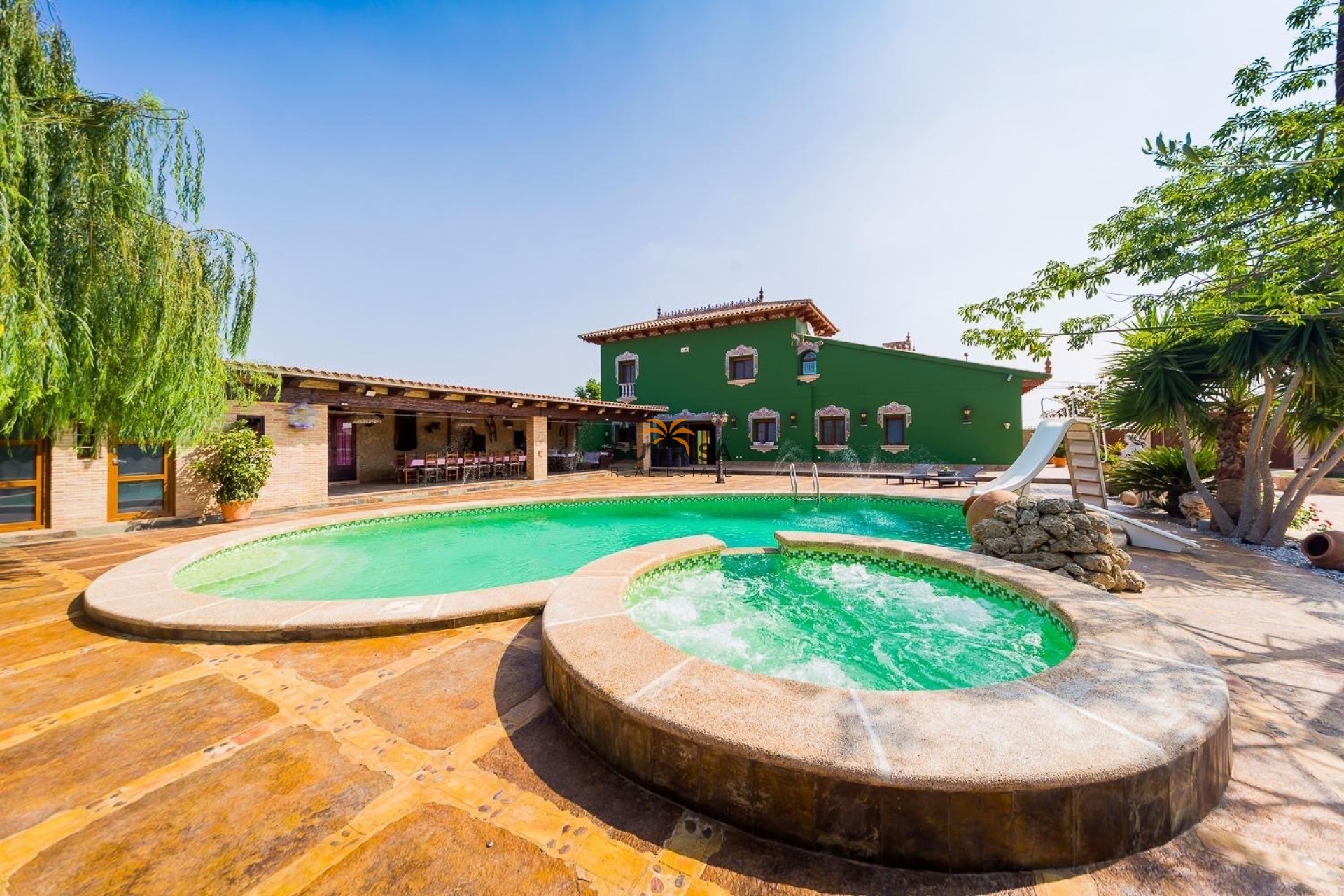 Revente - Finca - Almoradí