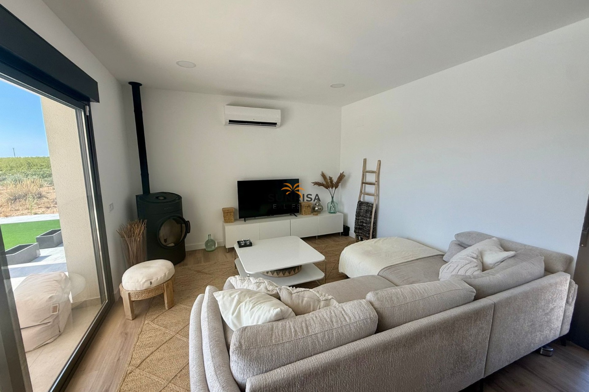 Revente - Villa - Pinoso