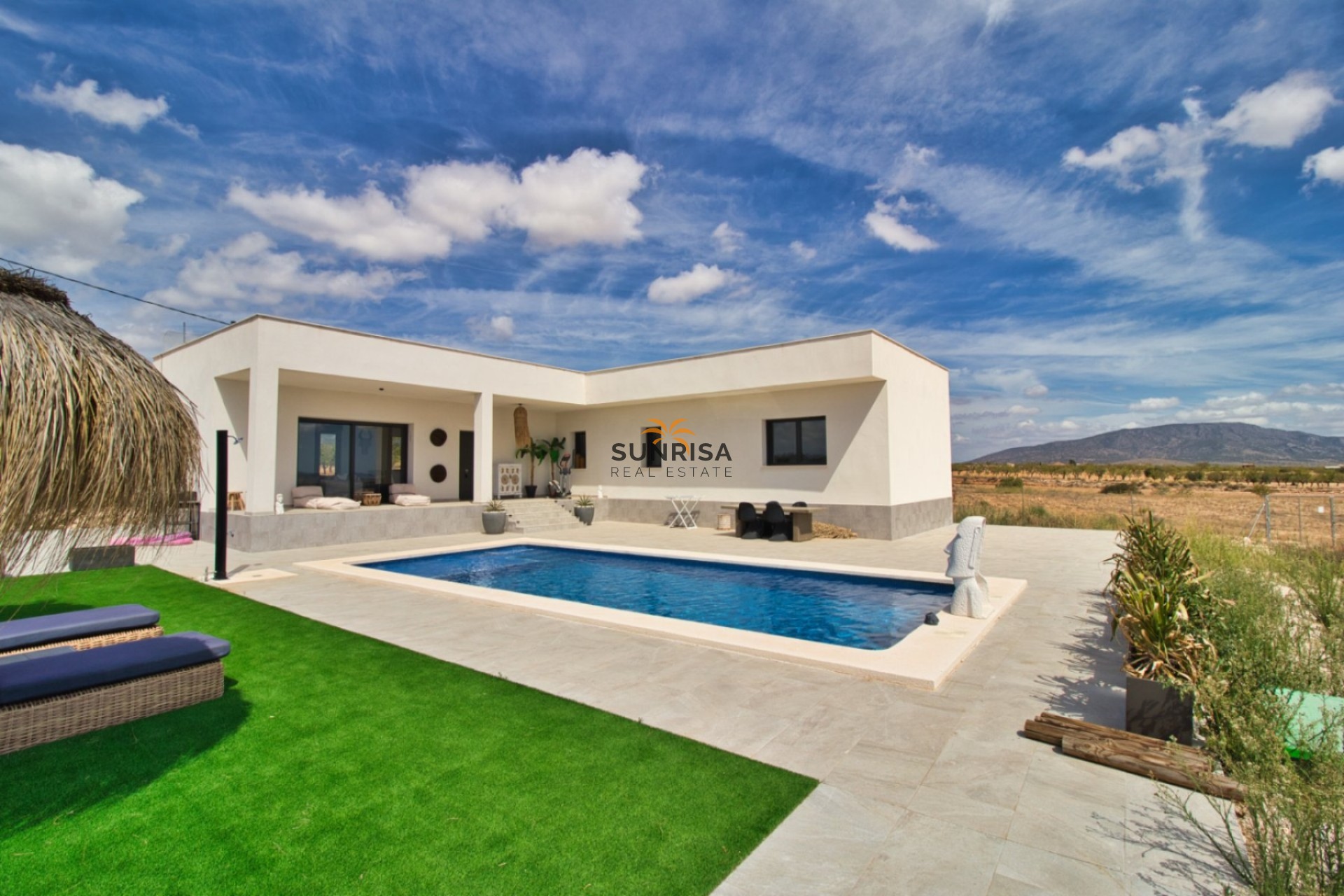 Revente - Villa - Pinoso