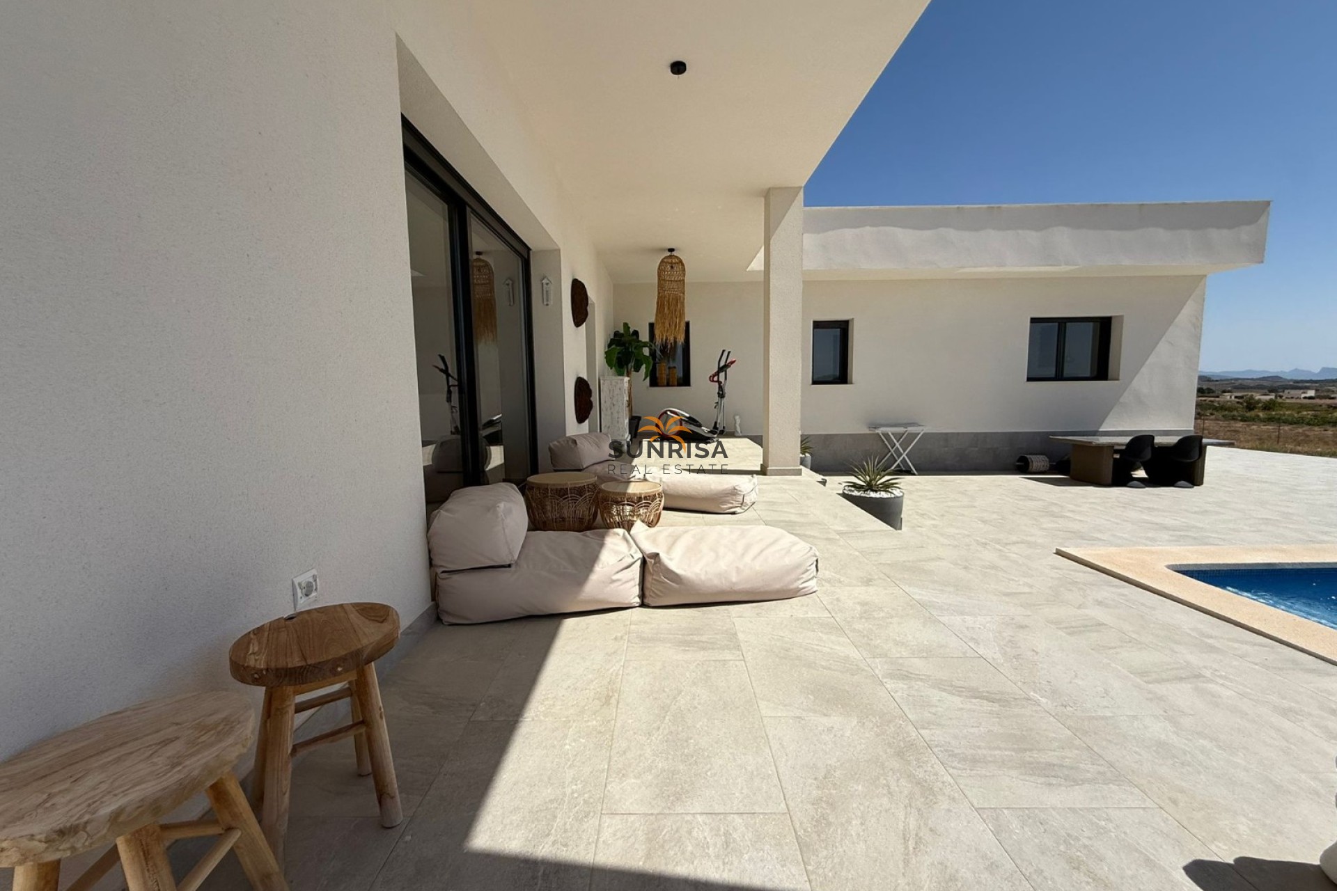 Revente - Villa - Pinoso