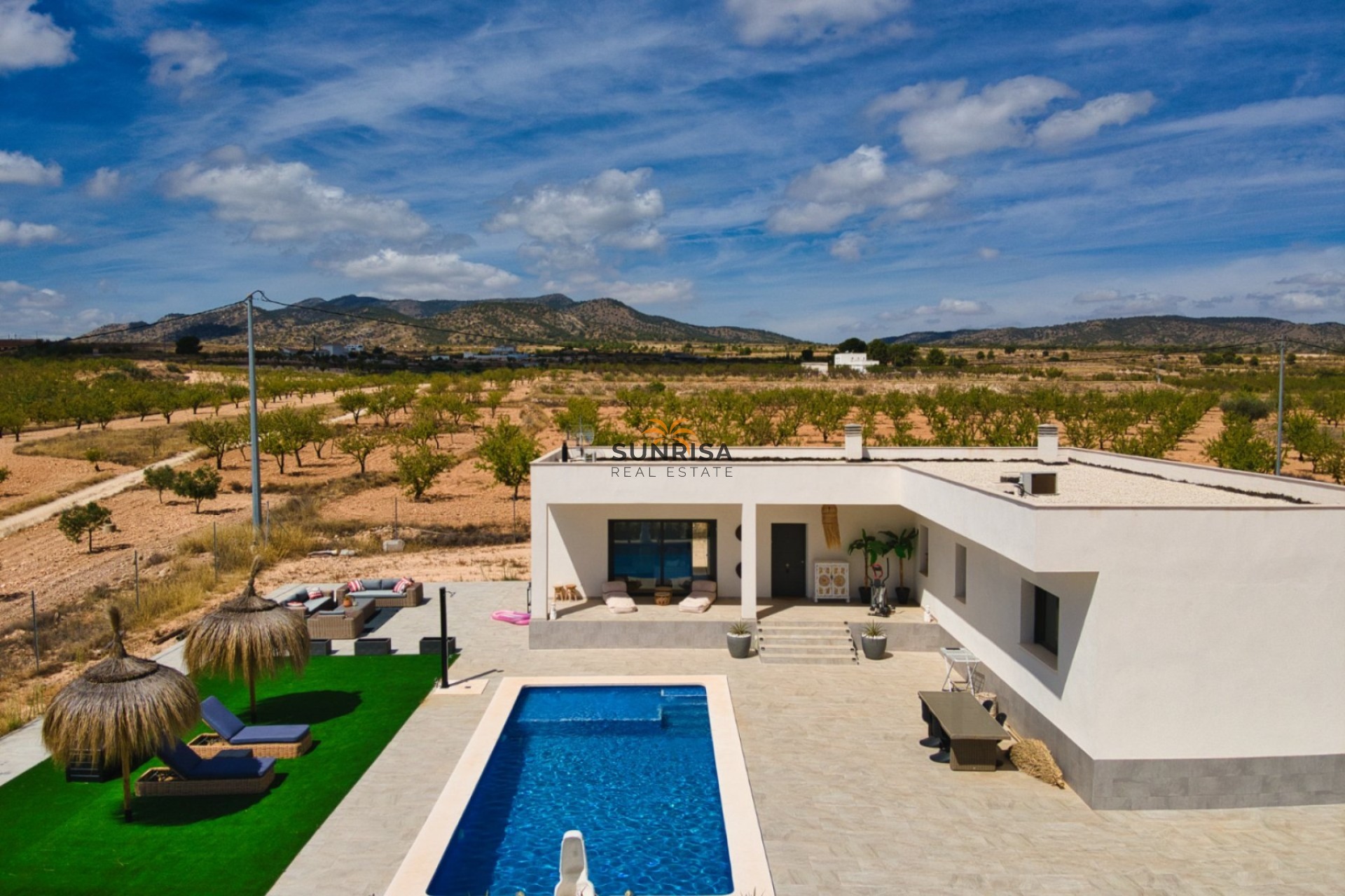 Revente - Villa - Pinoso