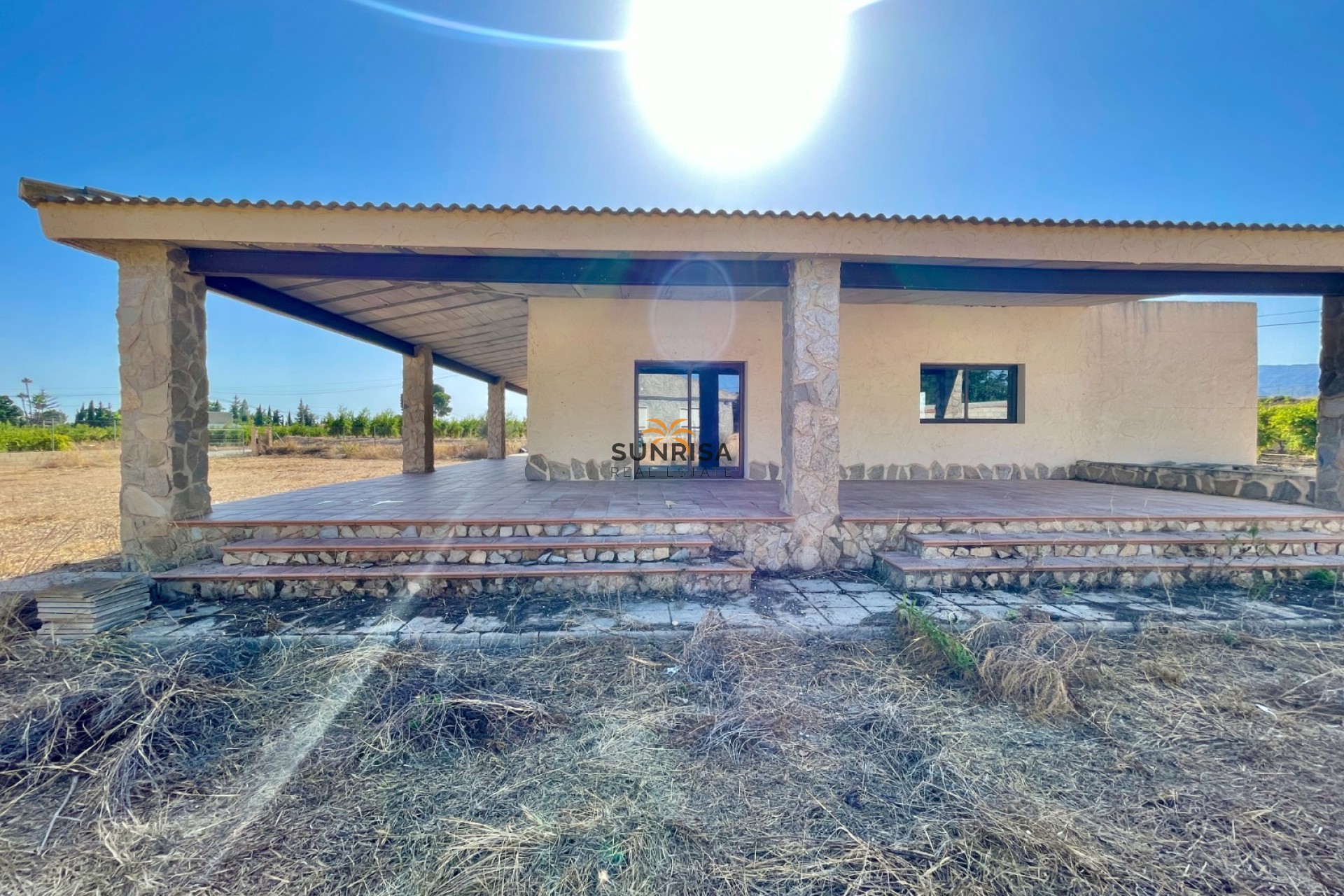 Herverkoop - Finca - Elche