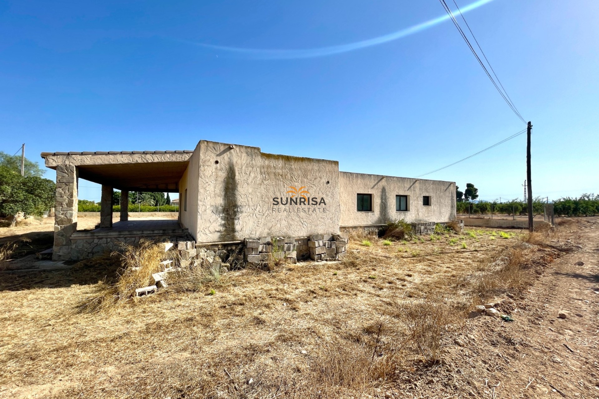 Herverkoop - Finca - Elche