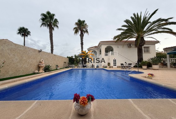 Villa · Reventa - Ciudad Quesada · Alicante · España