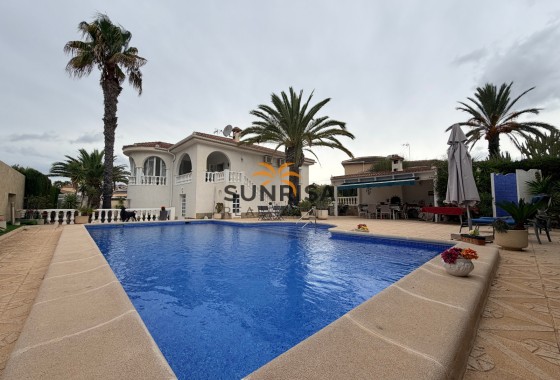 Villa · Reventa - Ciudad Quesada · Alicante · España
