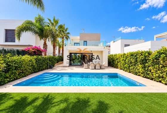 Villa · Herverkoop - Ciudad Quesada · Alicante · Spanje