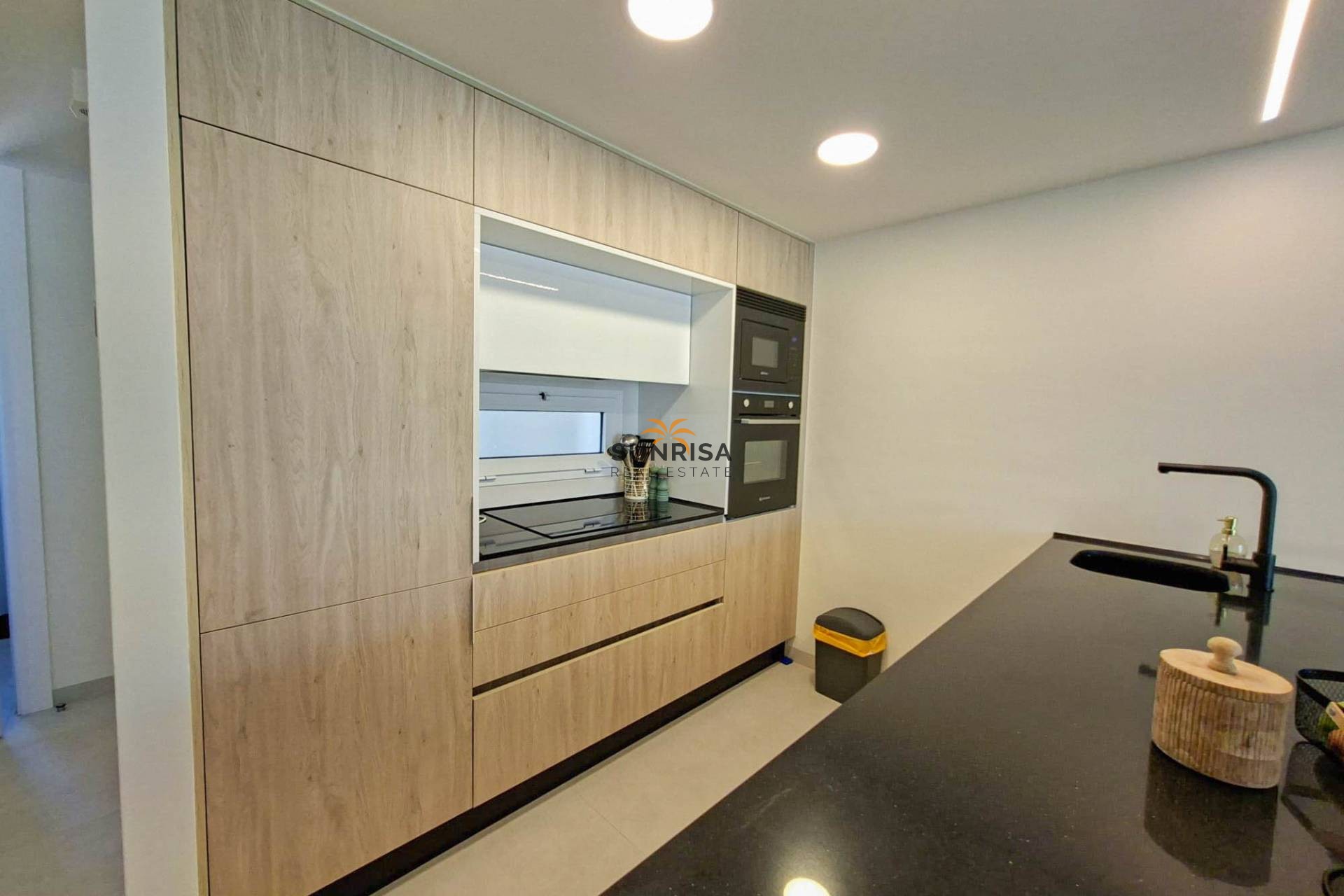 Resale - Apartment - Guardamar del Segura