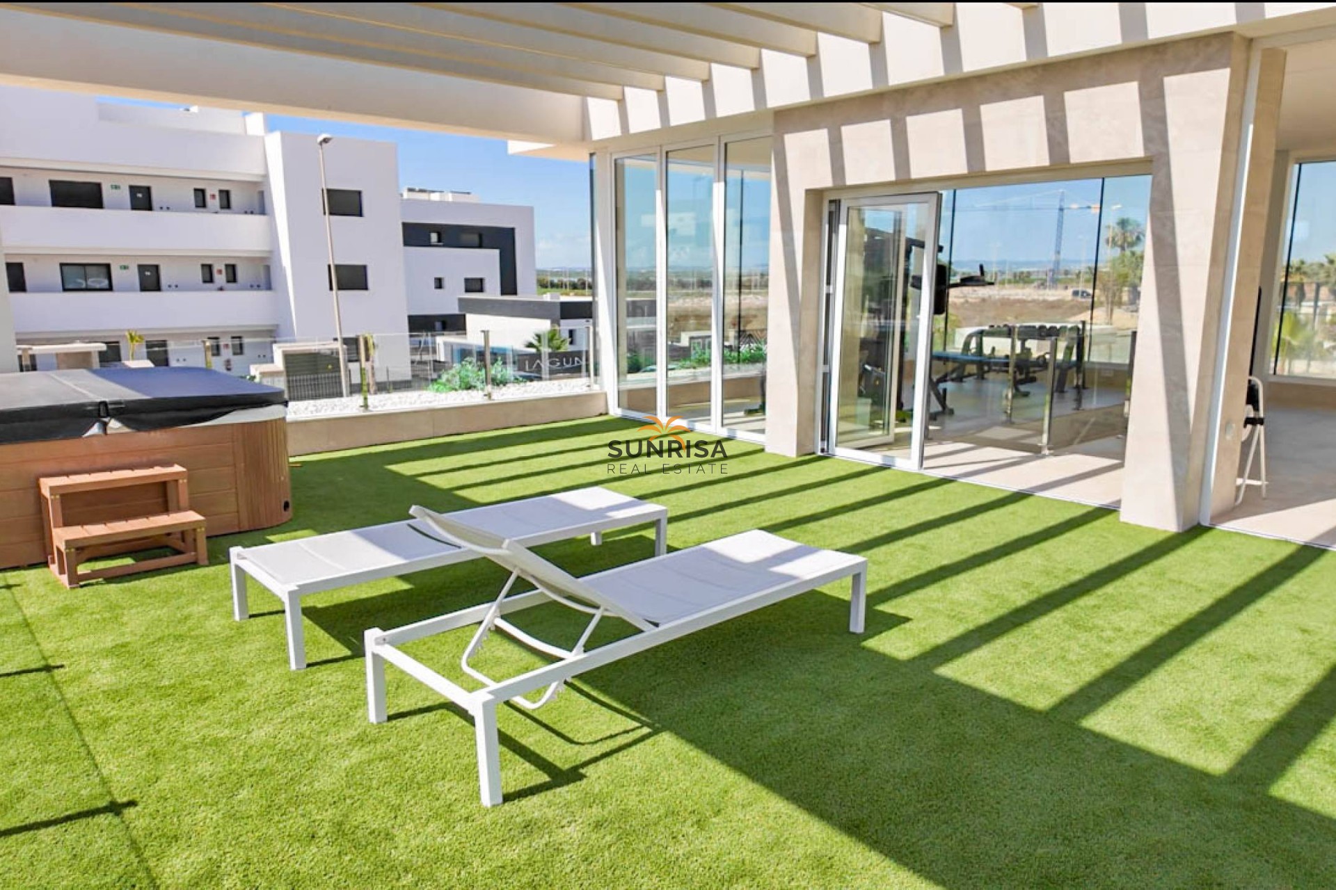 Resale - Apartment - Guardamar del Segura