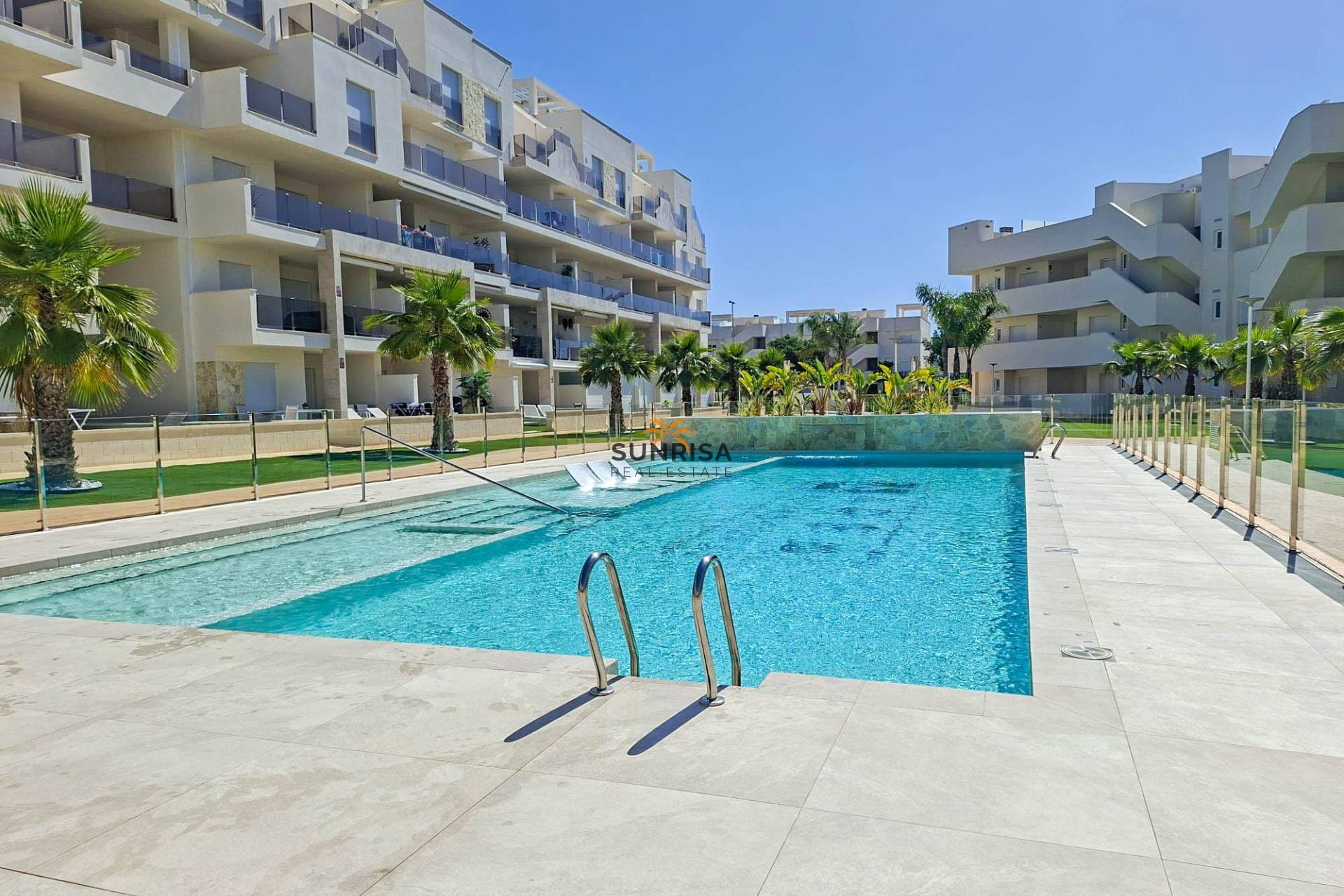 Resale - Apartment - Guardamar del Segura