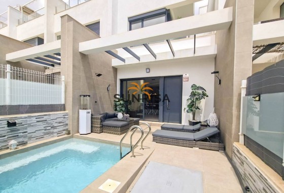 Villa · Herverkoop - Villamartin · Alicante · Spanje
